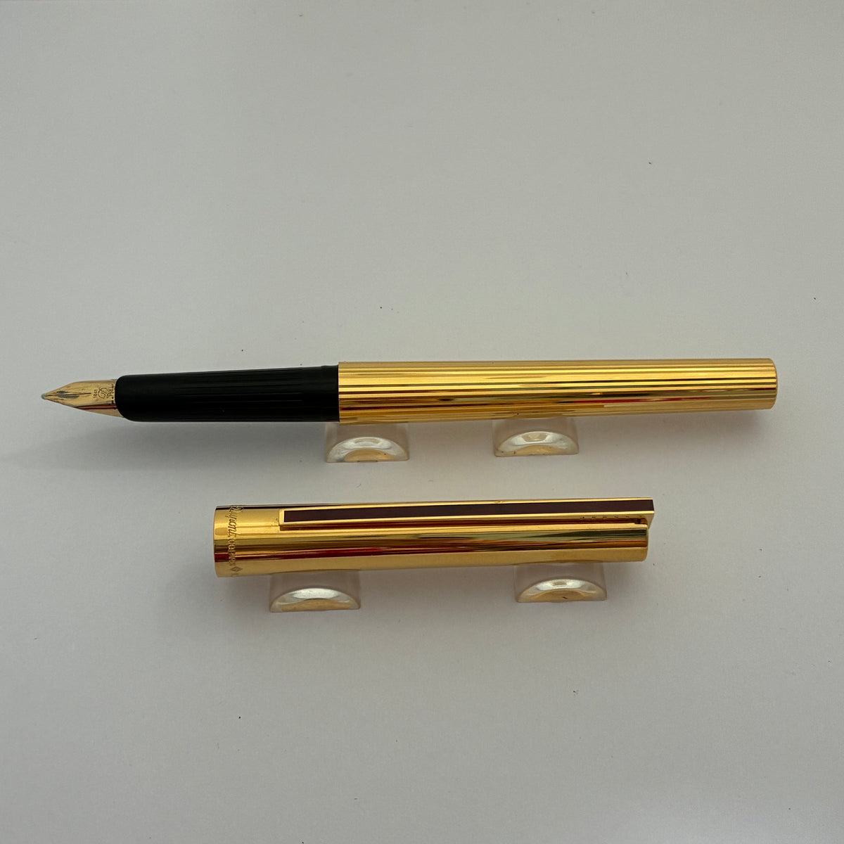 S.T Dupont 925 Vermeil Fountain Pen - France