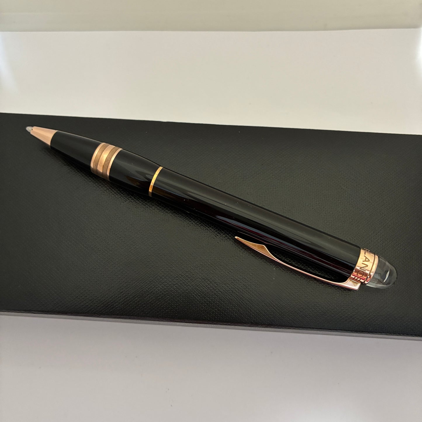 Montblanc Starwalker Rose Gold Resin BallpointPen