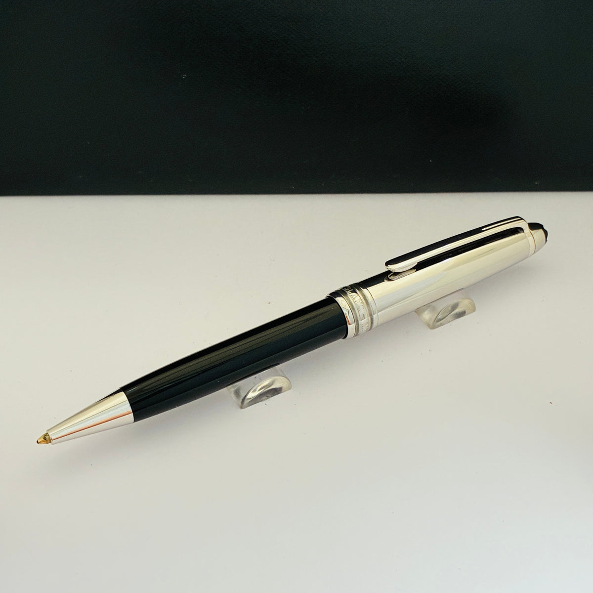 Montblanc Meisterstück Solitaire Steel Classique Ballpoint Pen