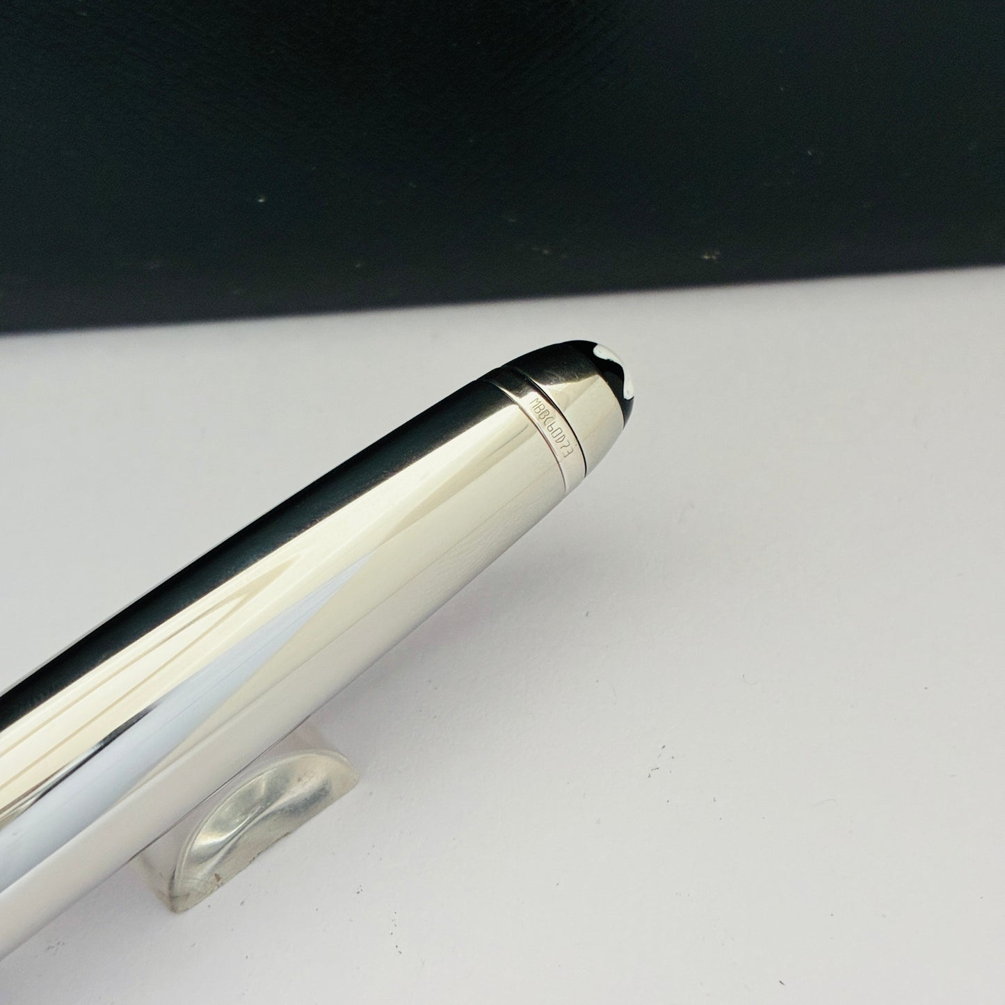 Montblanc Meisterstück Solitaire Steel Classique Ballpoint Pen