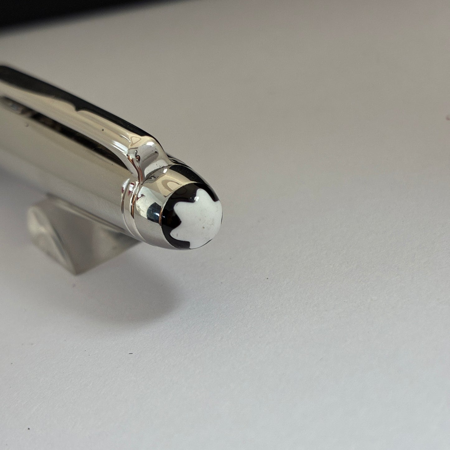 Montblanc Meisterstück Solitaire Steel Classique Ballpoint Pen