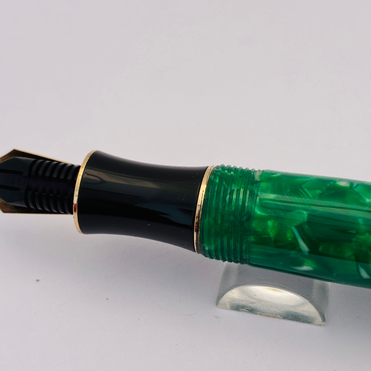 Sheaffer Balance II Fountain Pen - Jade Green
