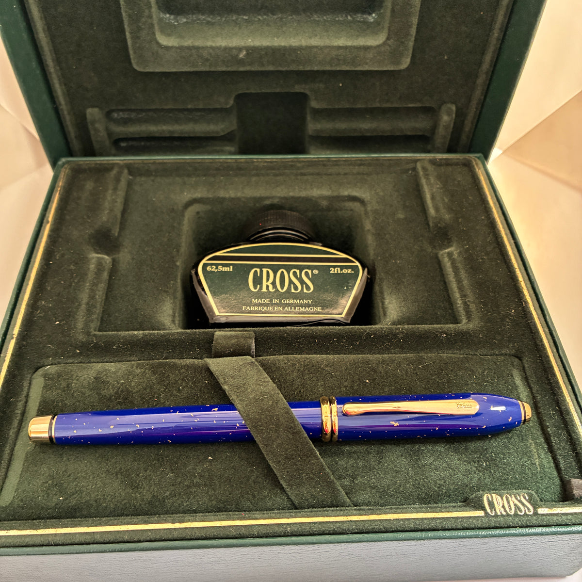 Cross Townsend Lapis Lazuli Lacquer Fountain Pen- GT
