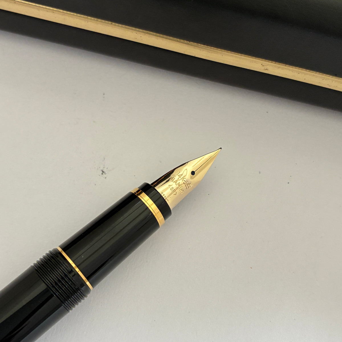 Falcon By Namiki Pilot Fountain Pen- Black