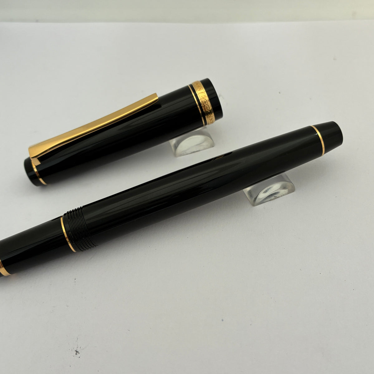 Falcon By Namiki Pilot Fountain Pen- Black