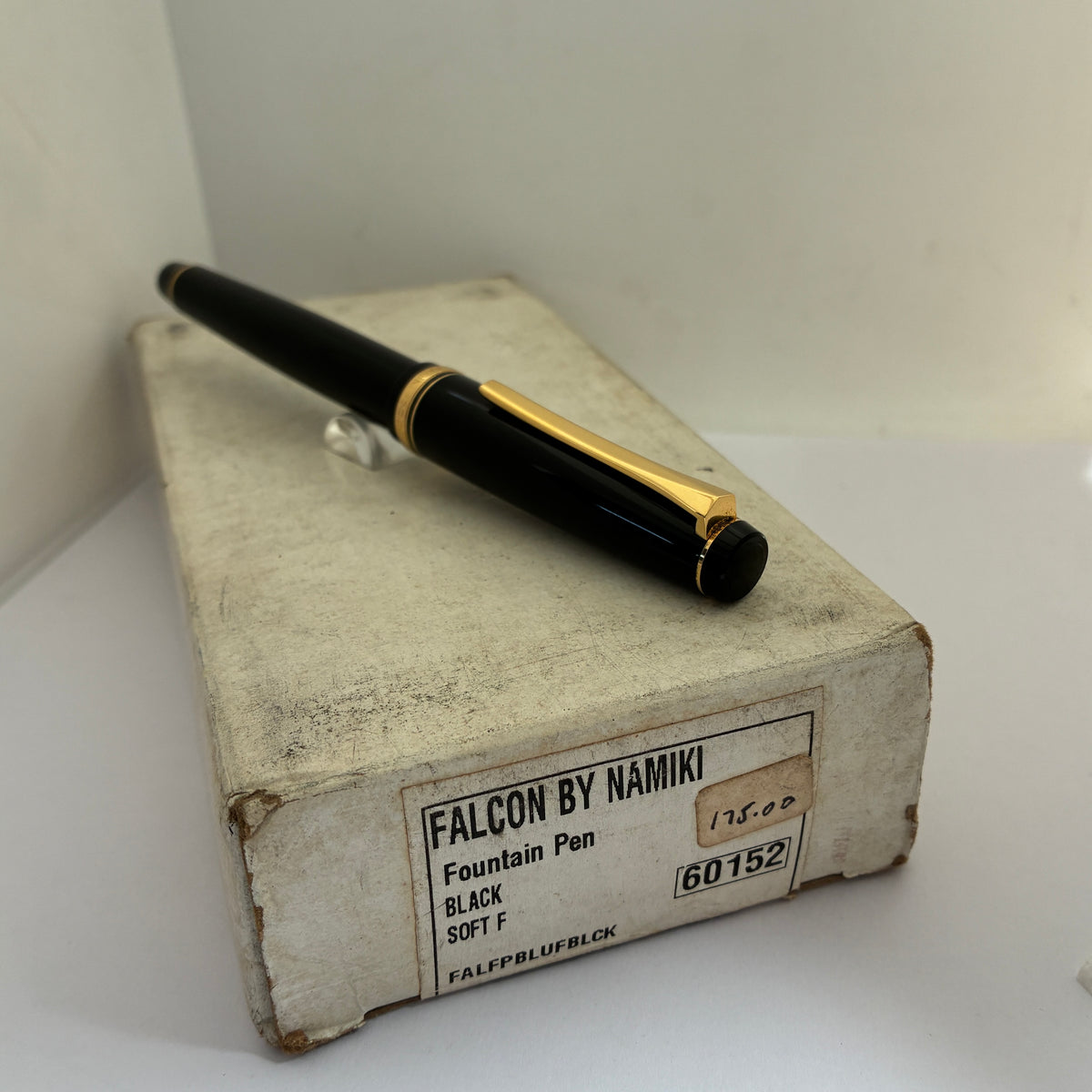 Falcon By Namiki Pilot Fountain Pen- Black