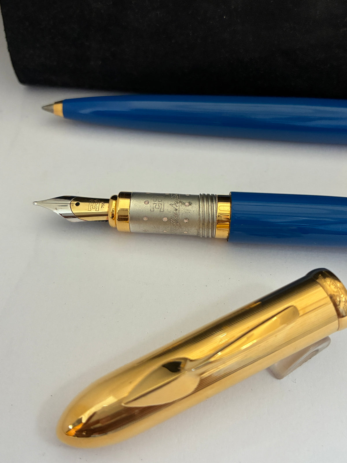 Ettore Bugatti Stylos Blue Gold-Plated Fountain Pen by Montegrappa