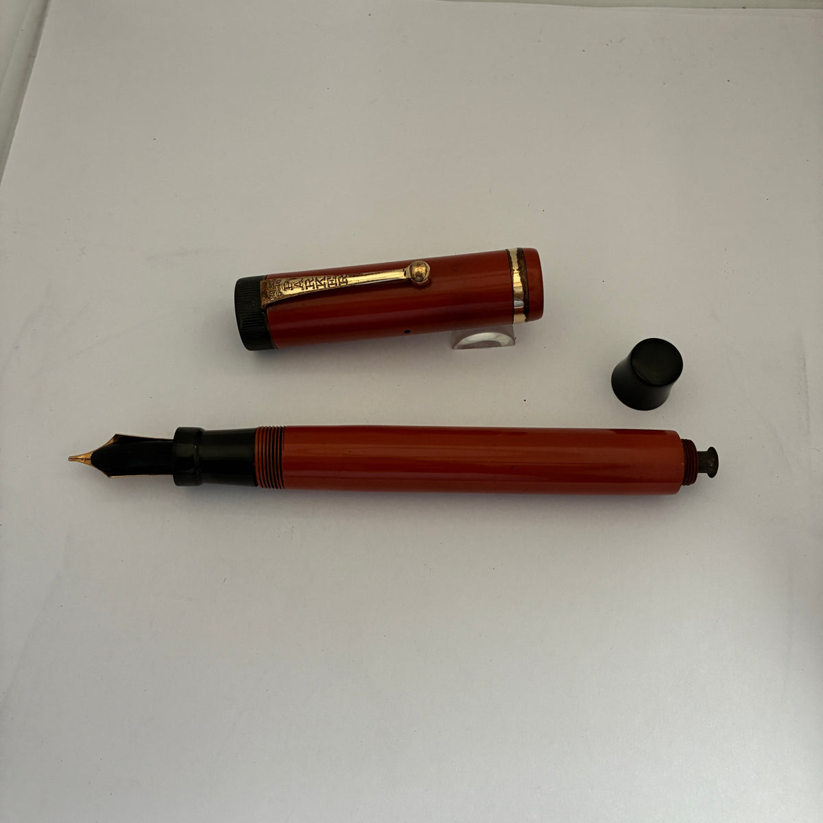 Parker Duofold Red Senior Lucky Curve Fountain Pen- Button Filler