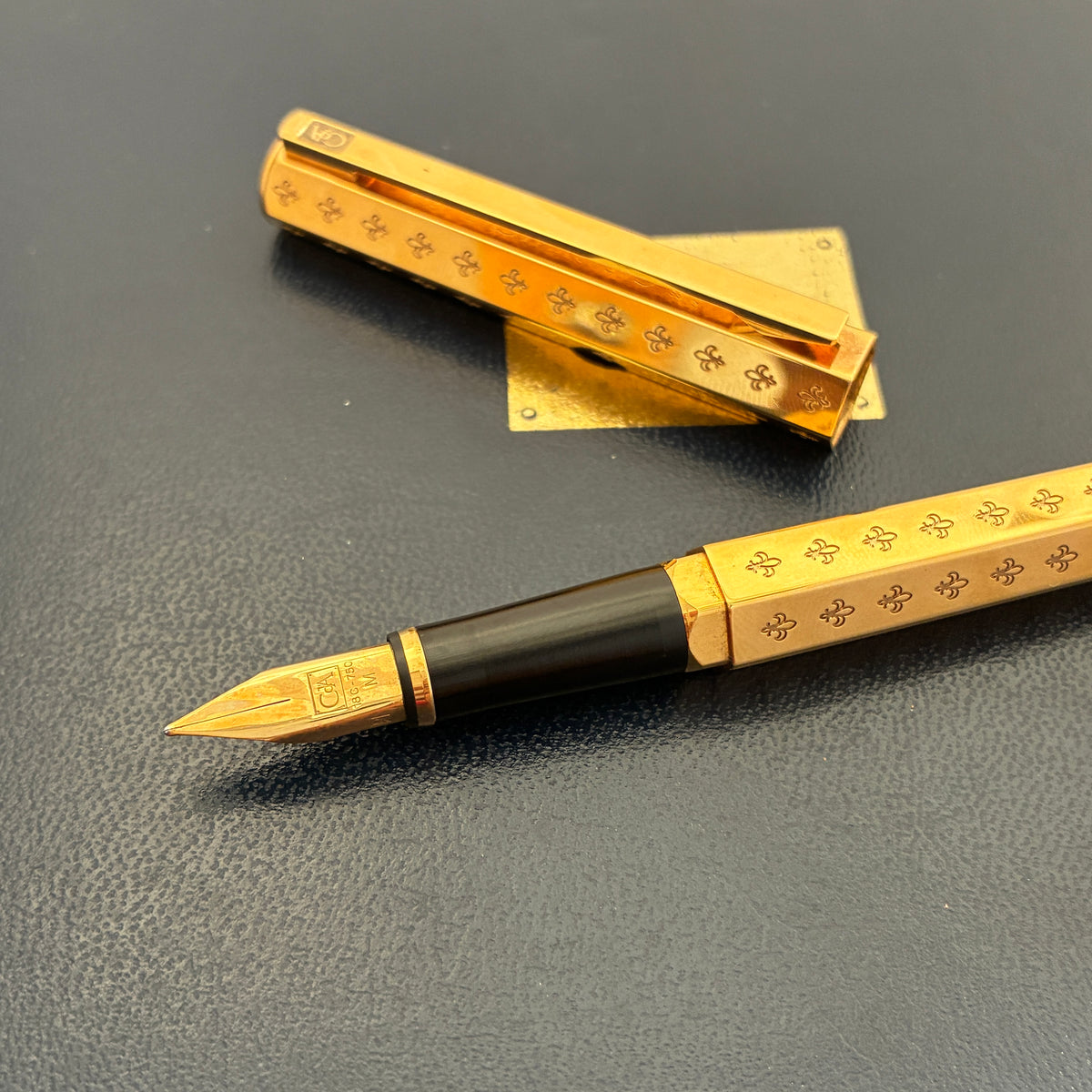 Caran d'Ache Ecridor Fountain Pen - Chevron Gilded - 18Kt Gold Nib