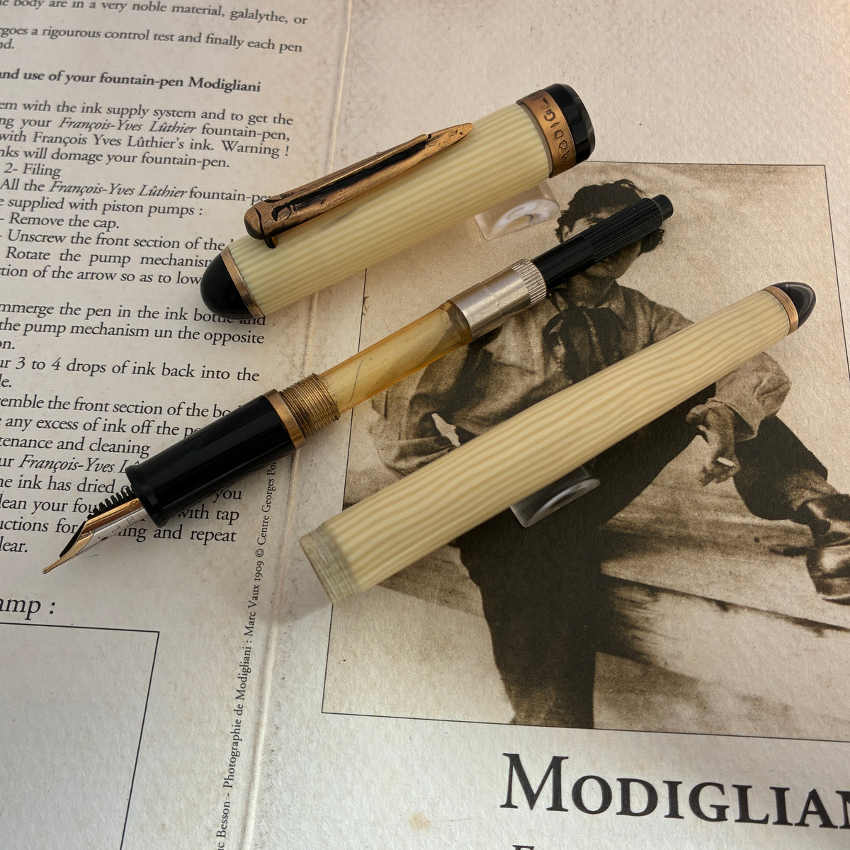 Francois Yves Luthier Modigliani White Limited Edition Fountain Pen