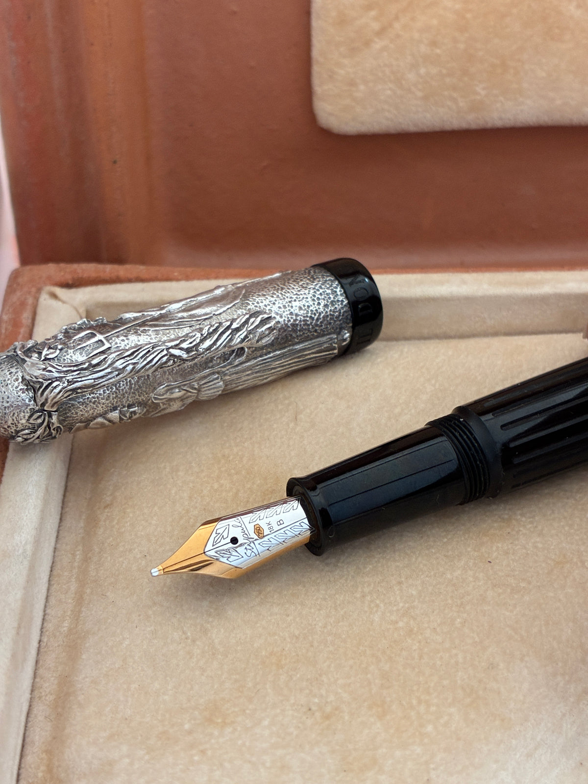 Stipula II Dono Ebonite Limited Edition Fountain Pen with Sterling silver