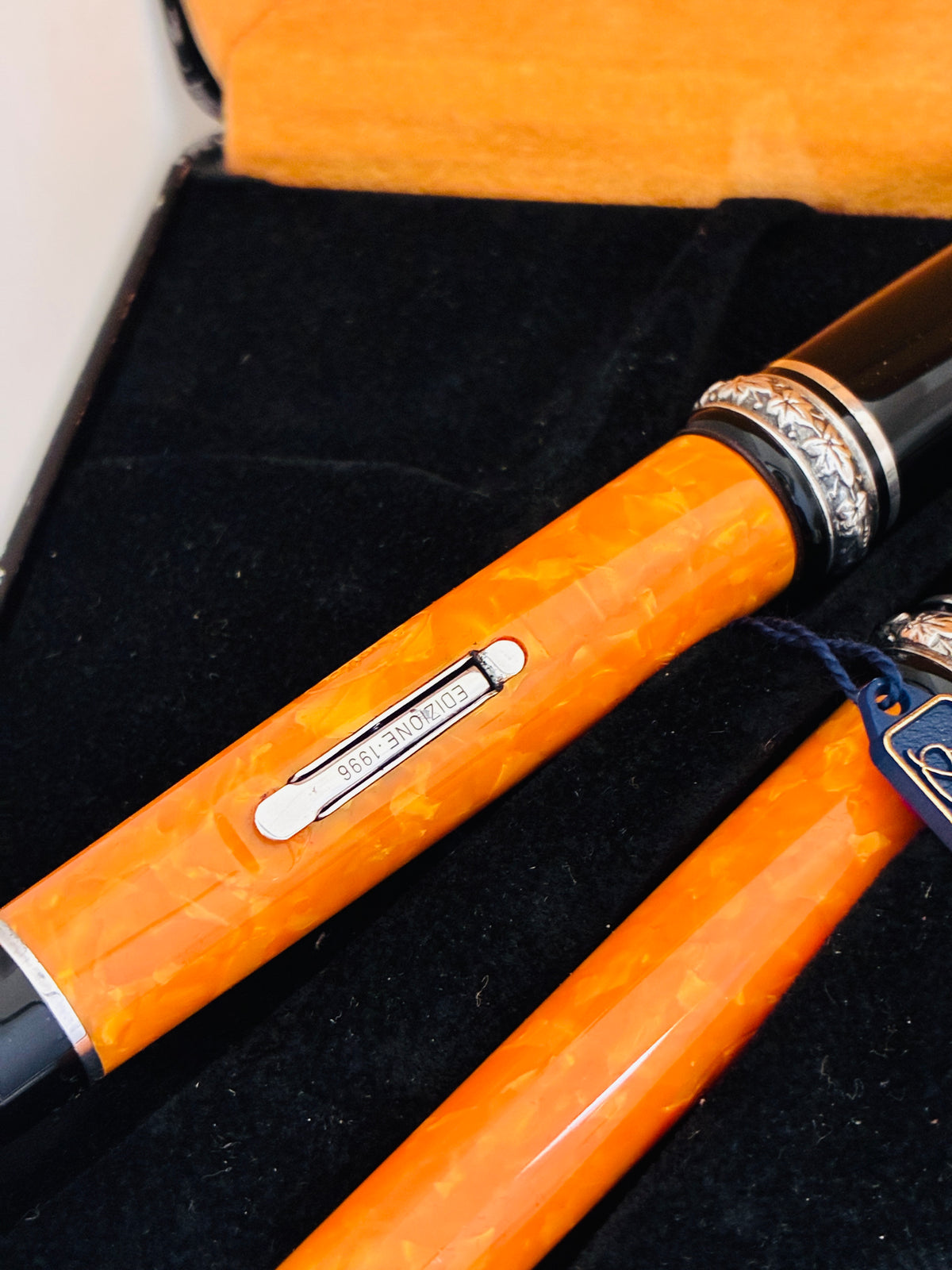 Delta Colosseum 1996 Limited Edition Fountain & Ballpen Set
