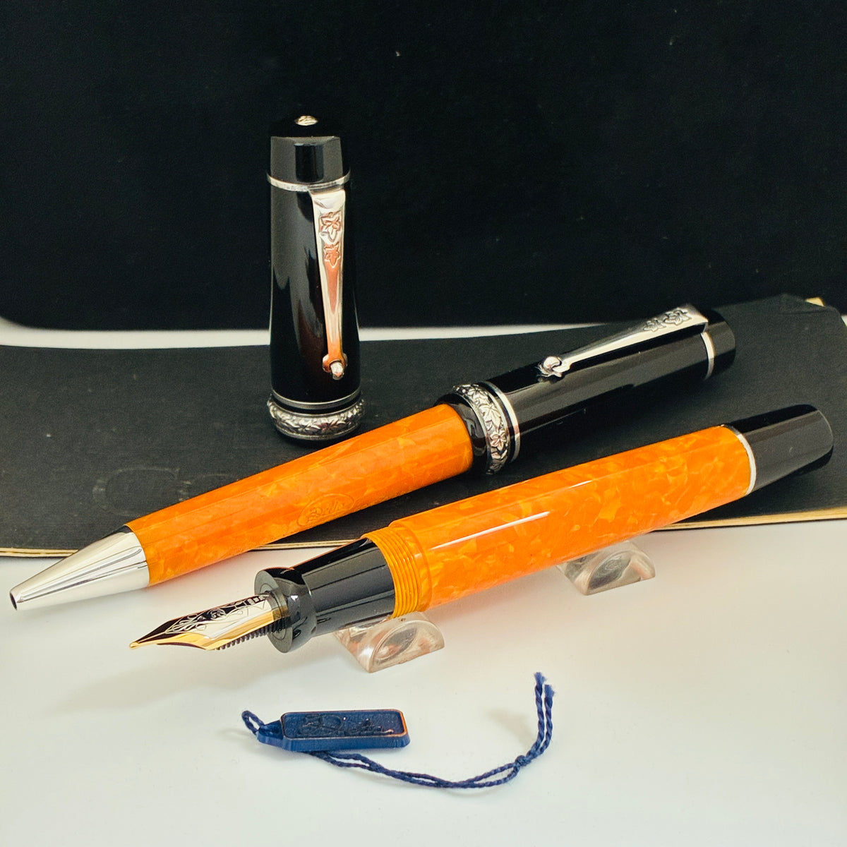 Delta Colosseum 1996 Limited Edition Fountain & Ballpen Set