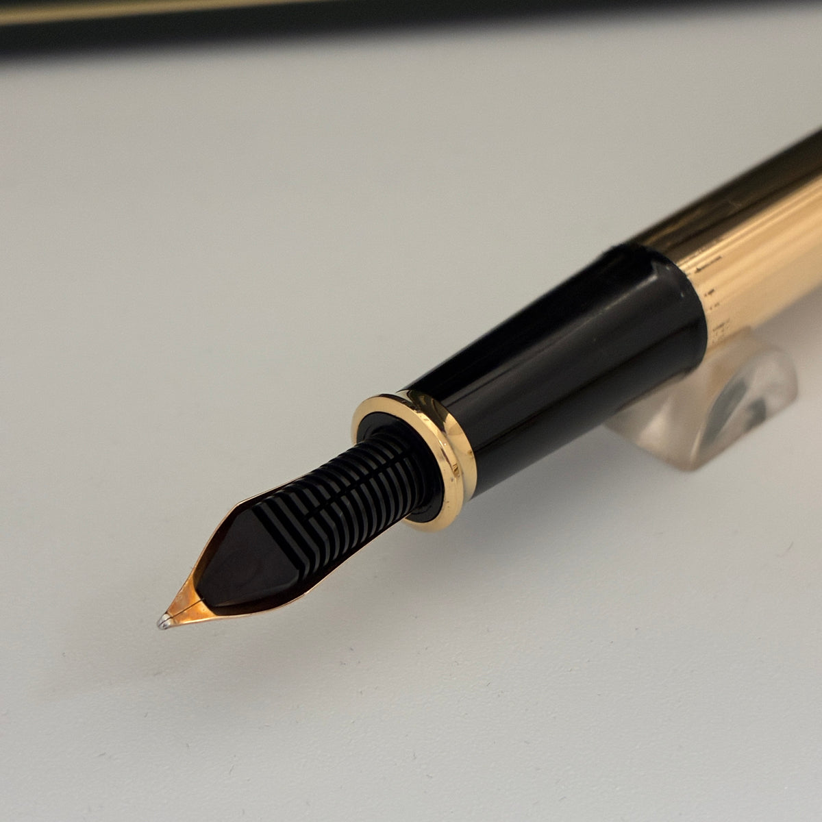 Cross Townsend 18kt Gold-Filled Fountain Pen - Made in USA