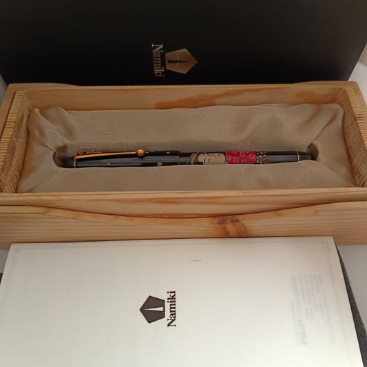 Pilot Namiki Nippon Art Ukiyo-e Ohisa Takashima Fountain Pen