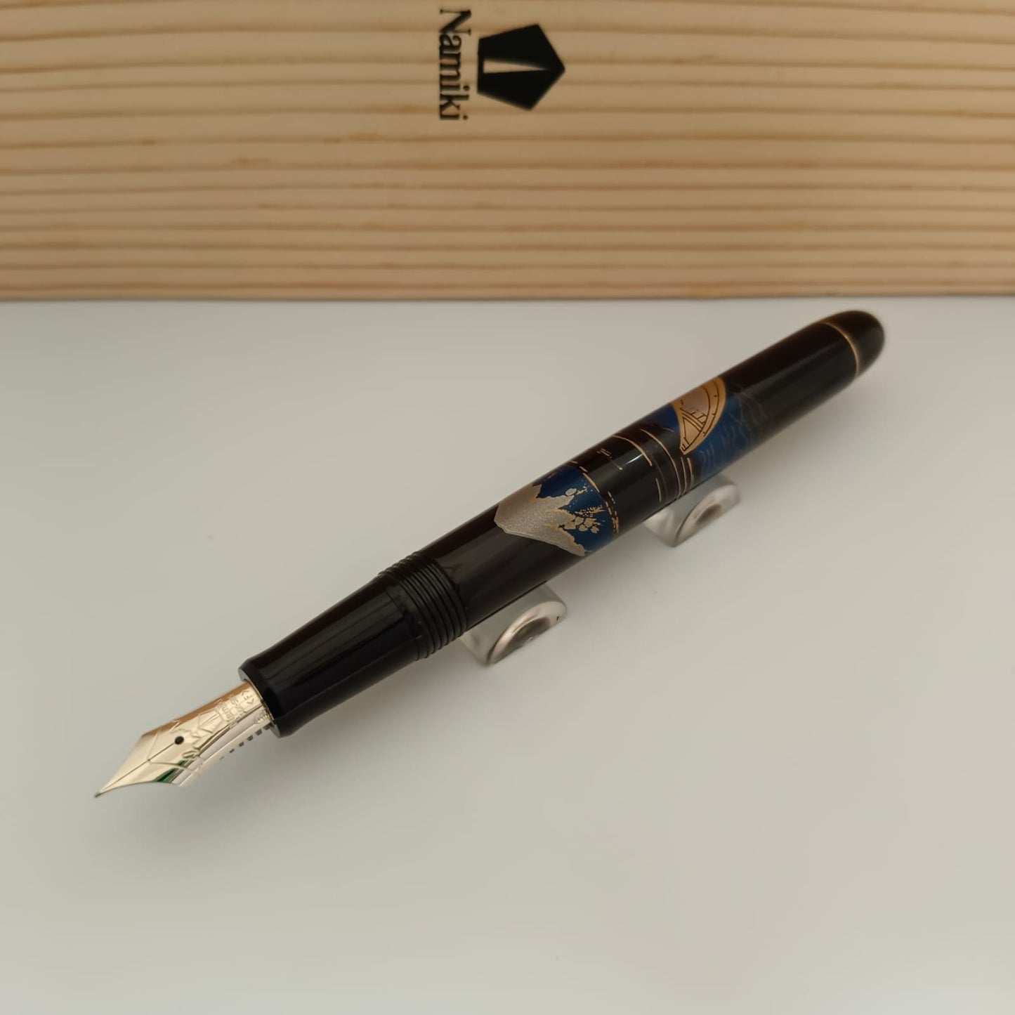 Pilot Namiki Nippon Art Mount Fuji & Ship - Fountain Pen