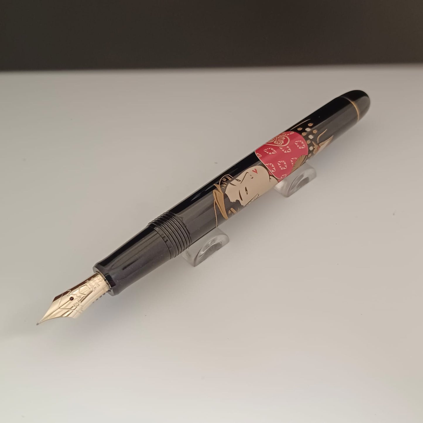 Pilot Namiki Nippon Art Ukiyo-e Ohisa Takashima Fountain Pen