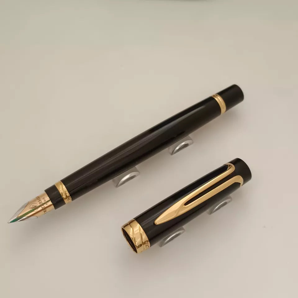 Waterman Liaison 18K / 750 Nib F Fountain Pen Black Gold Plated