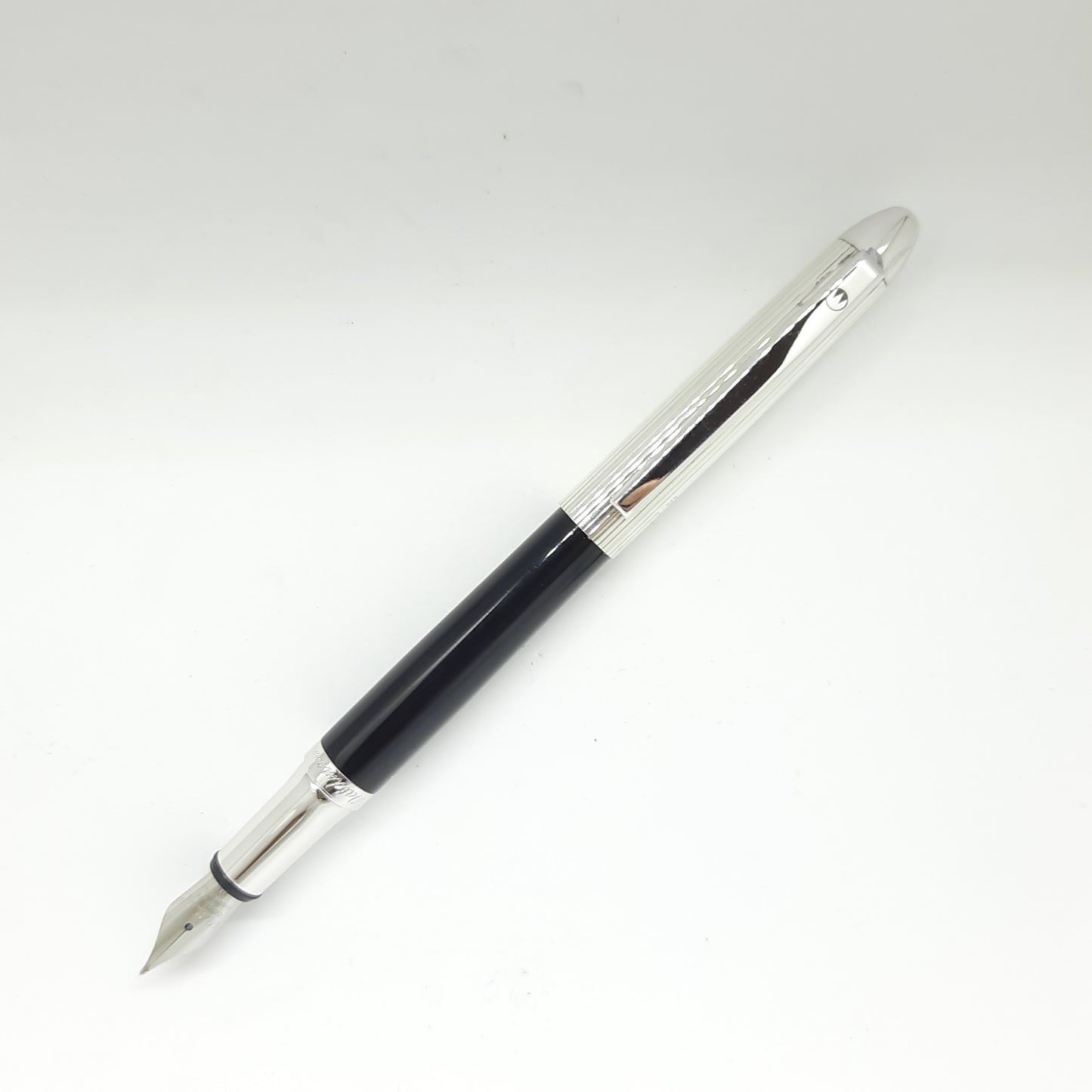 Waldmann Sterling Silver Fountain Pen Pocket Black Lacquer Medium Nib
