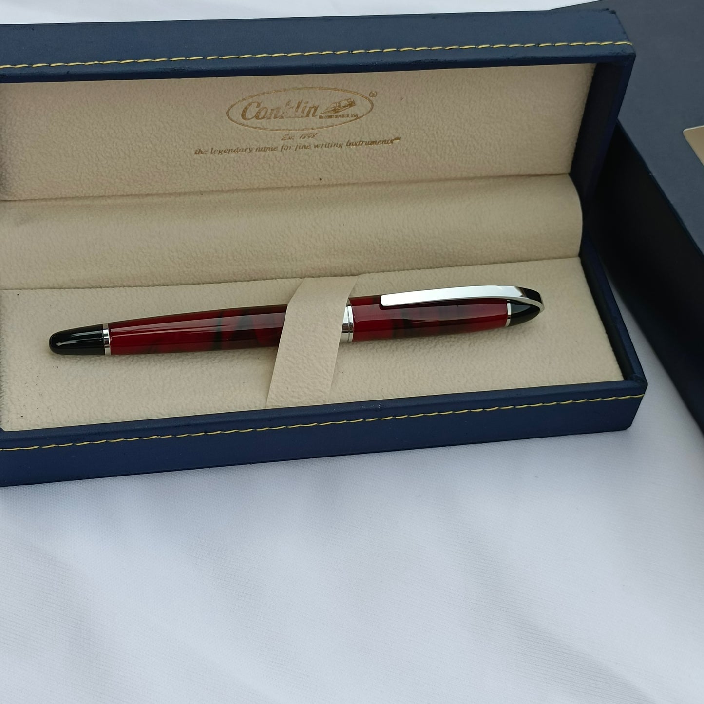 Conklin victory ruby red fountain pen