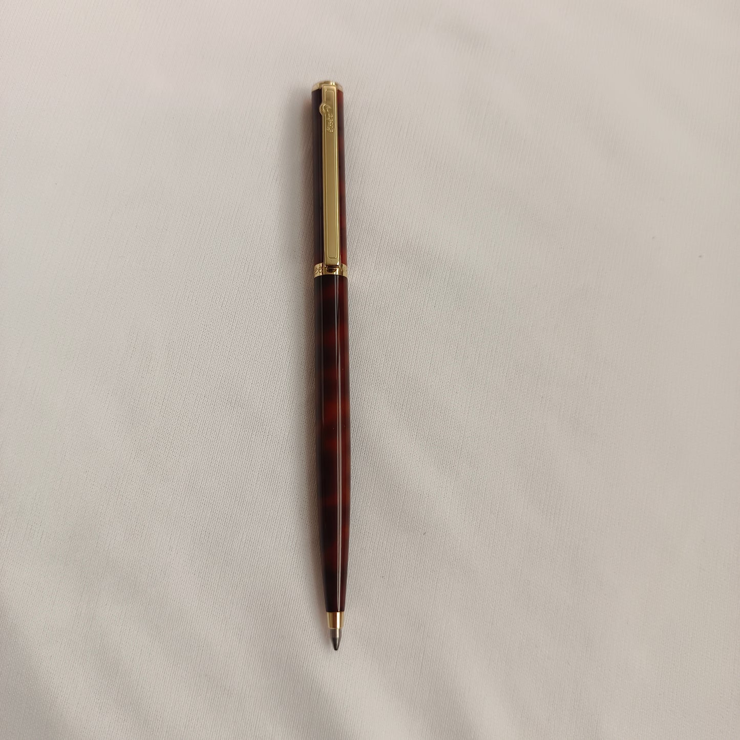 Elysee Classic / Classique Twist Ballpoint Pen in Red Marble